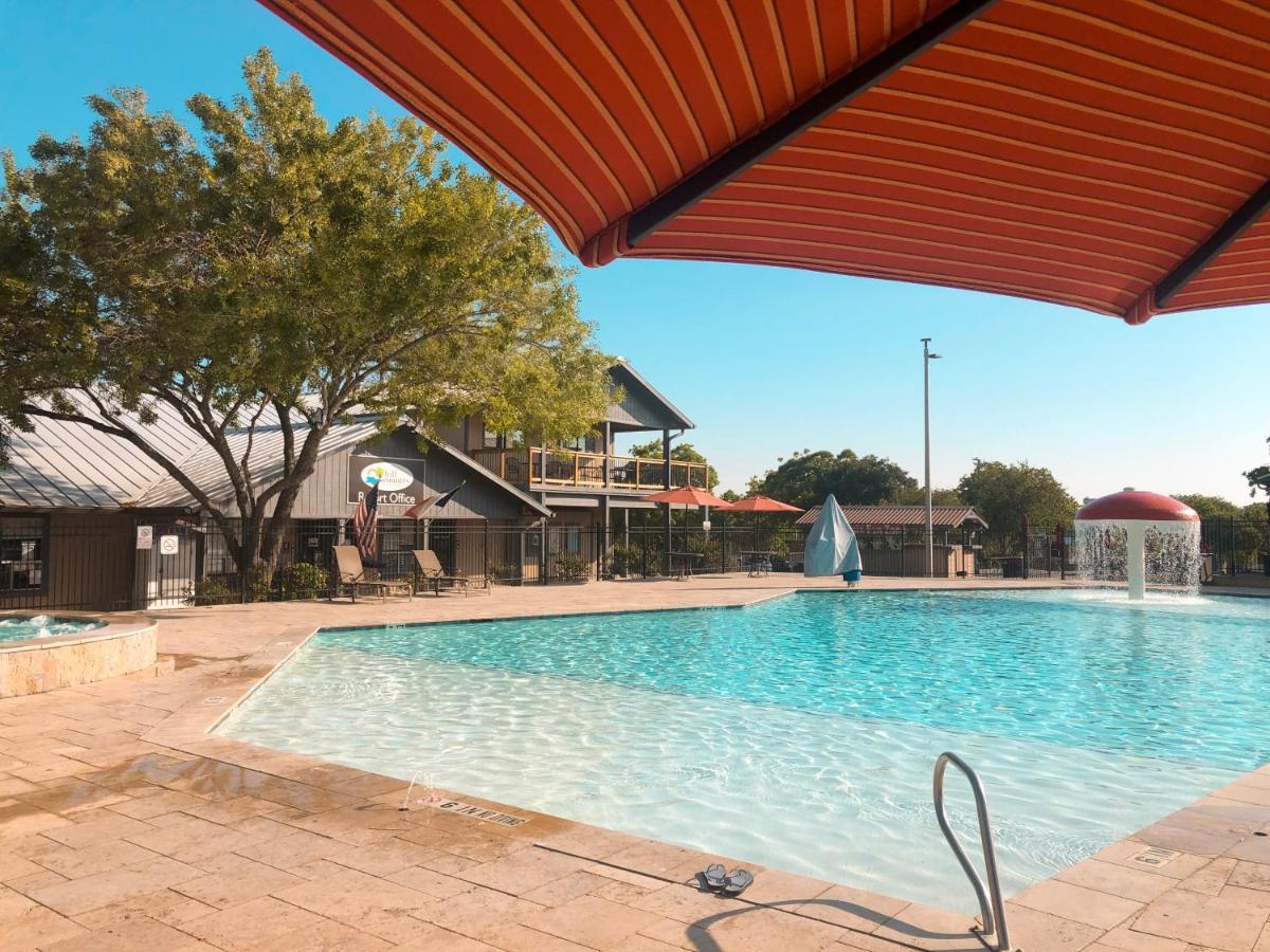 新布朗费尔斯 Sun Retreats Texas Hill Country酒店 外观 照片