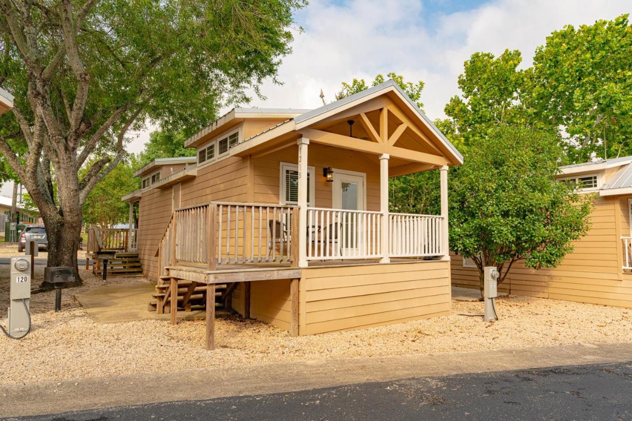 新布朗费尔斯 Sun Retreats Texas Hill Country酒店 外观 照片